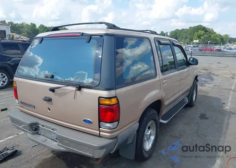 1996 Ford Explorer z USA, uszkodzony, nr VIN 1FMDU34X7TUB27531